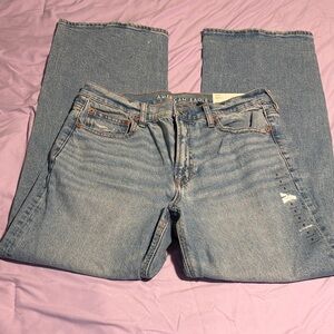 American Eagle Outfitters Light Wash Straight-Leg Jeans